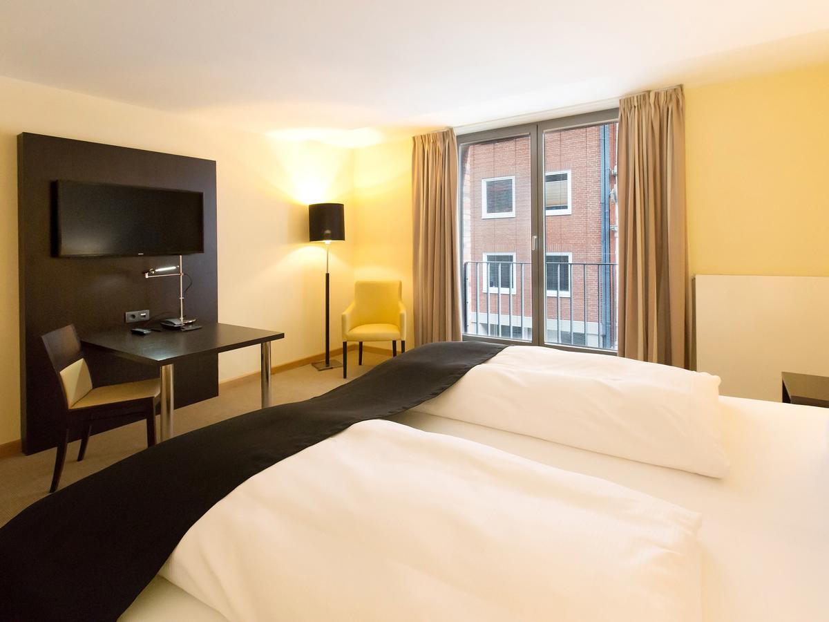 Dormero Hotel Altes Kaufhaus Lueneburg מראה חיצוני תמונה